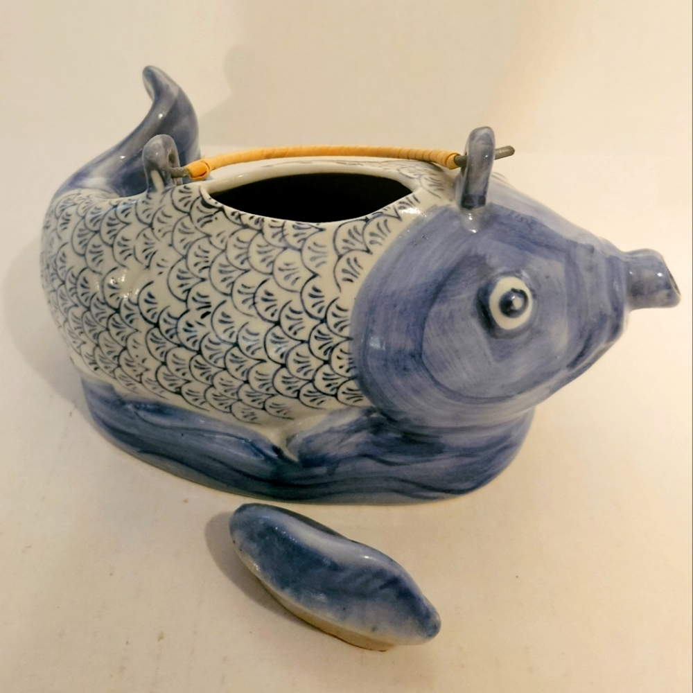 Vintage Hand painted blue Coy Asian tea pot
